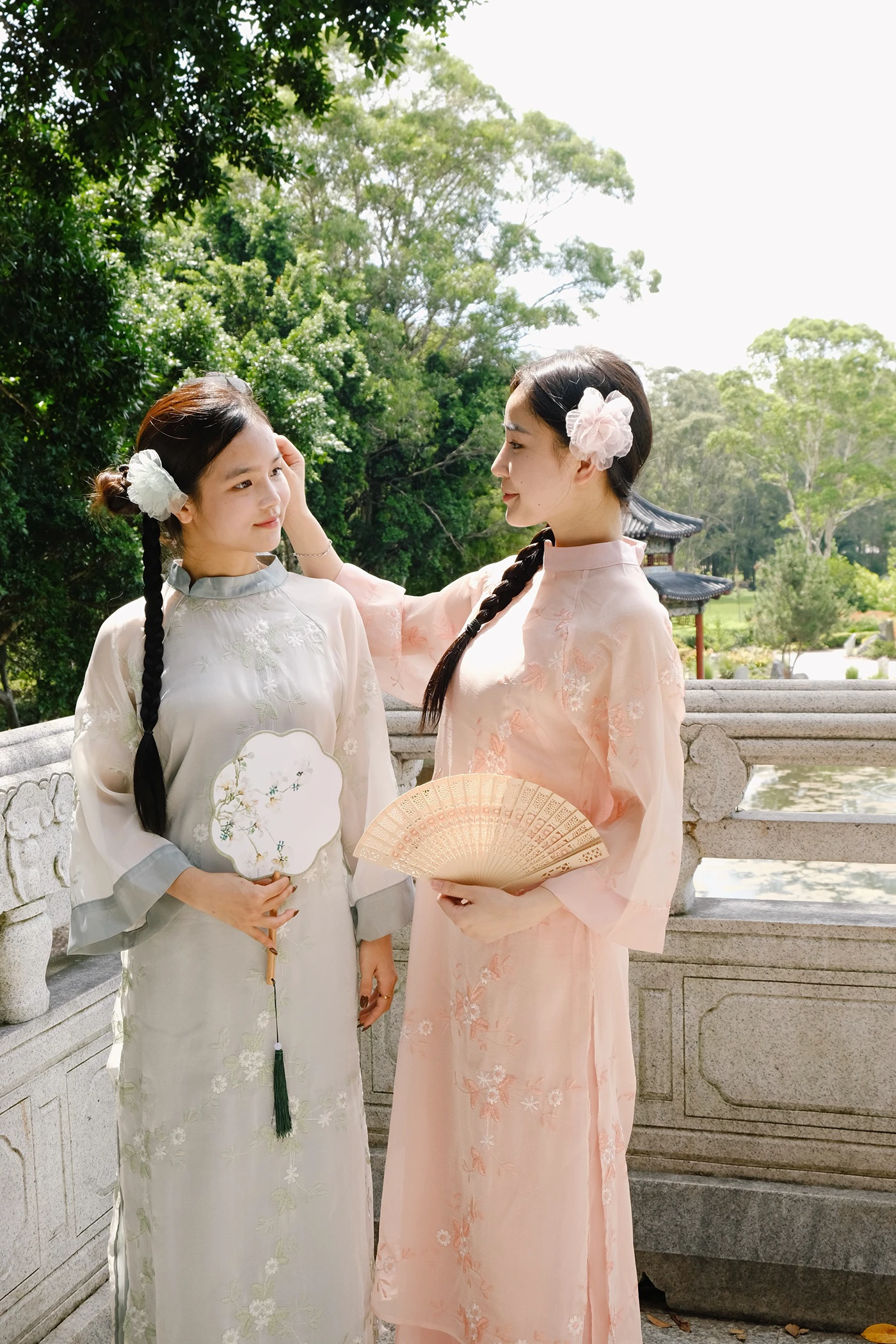 Mini Lookbook — Ao Dai Tet
